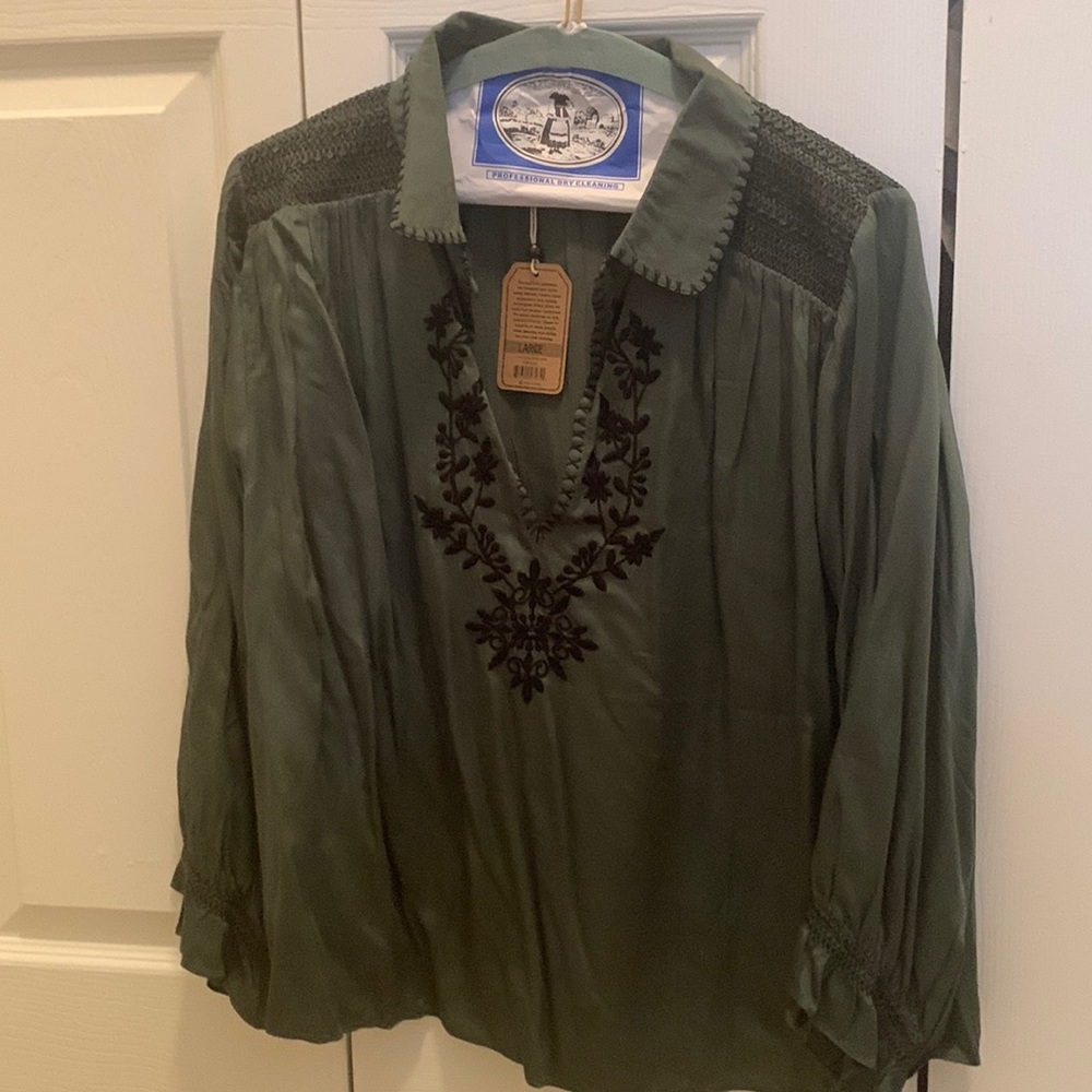Flowy blouse